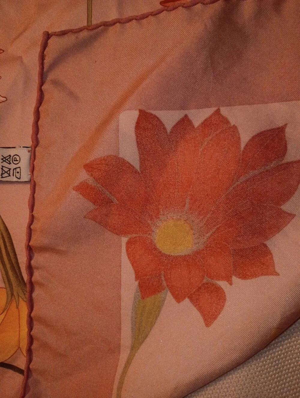 Vintage Salvatore Ferragamo Pink Floral Silk Square Scarf Made In Italy Women's